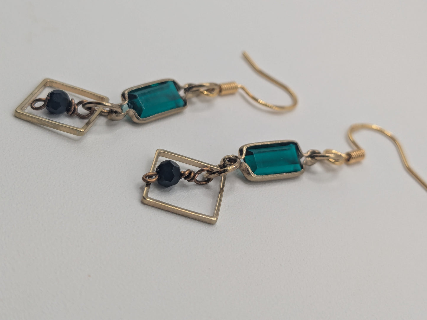 Green Dot earrings
