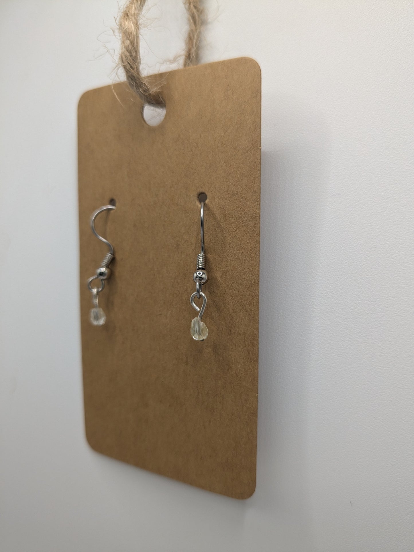 Single crystal bead earrings