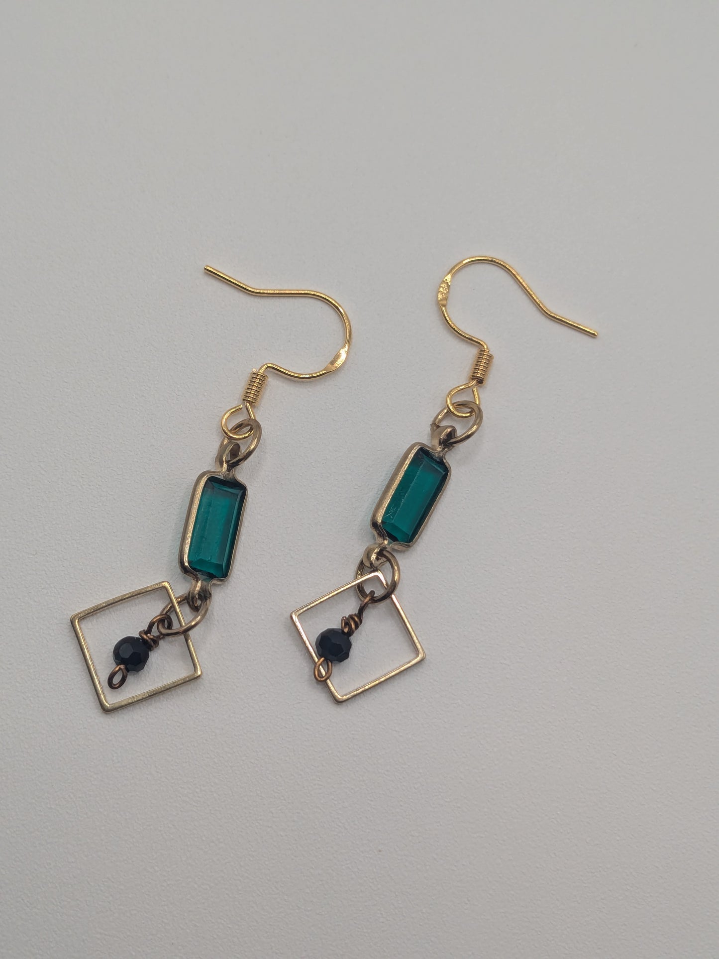 Green Dot earrings