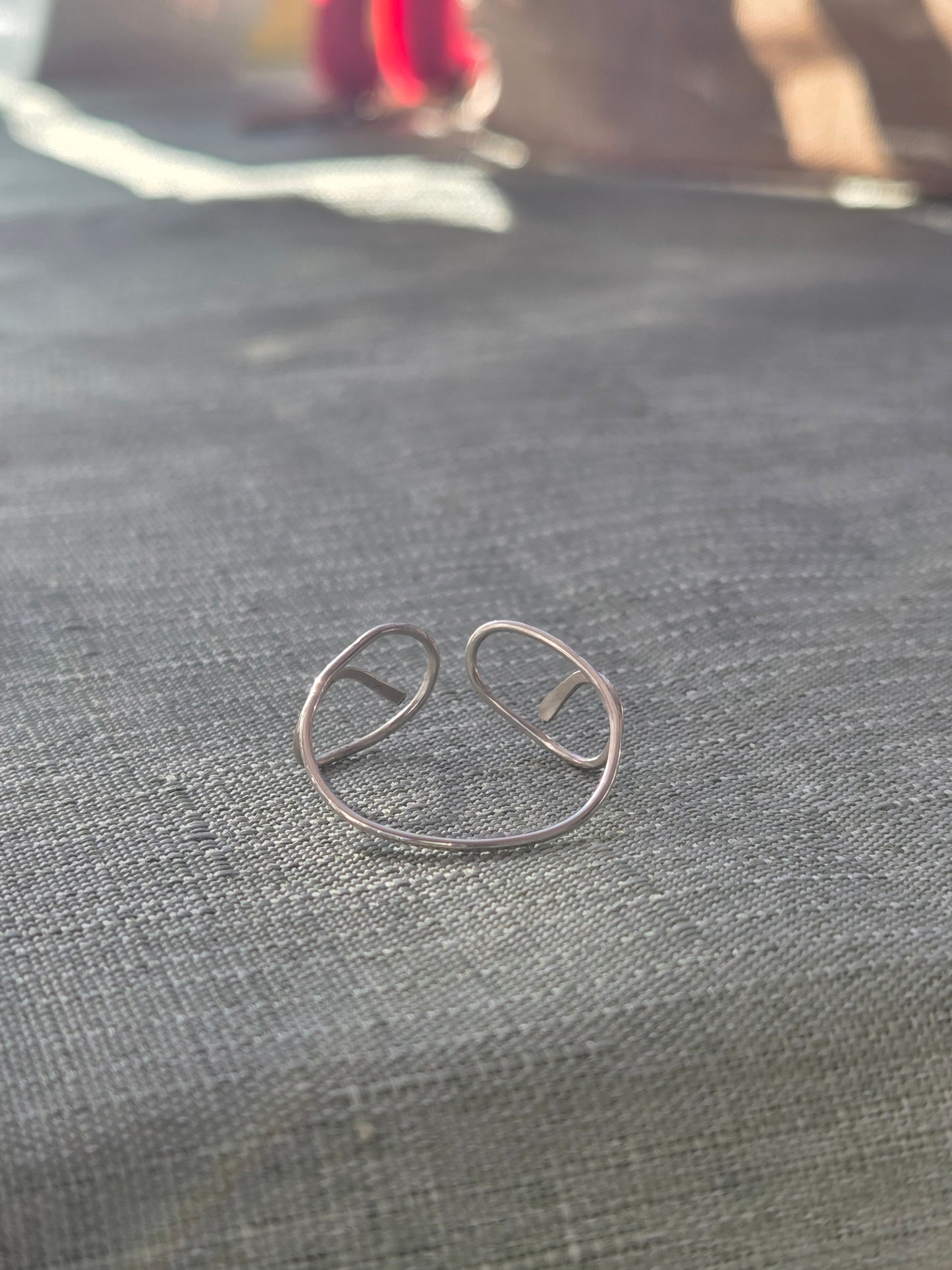 Double Loop Ring