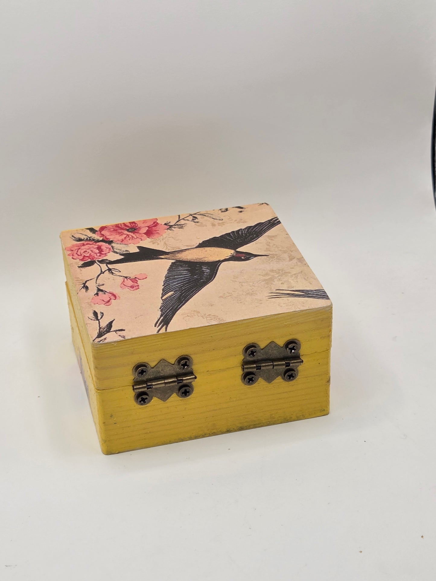 Yellow Bird in Flight box