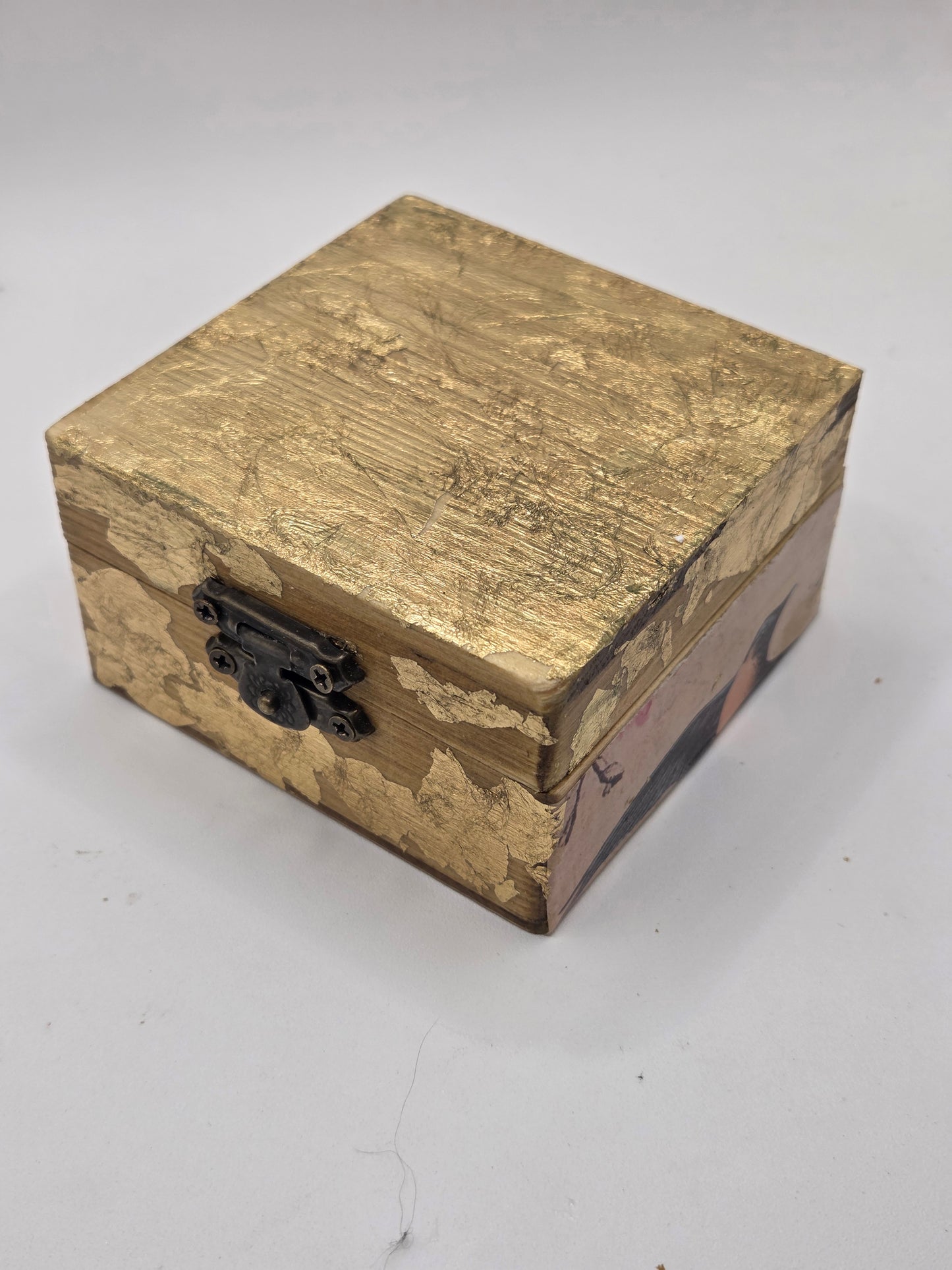 Gilded Garden trinket box