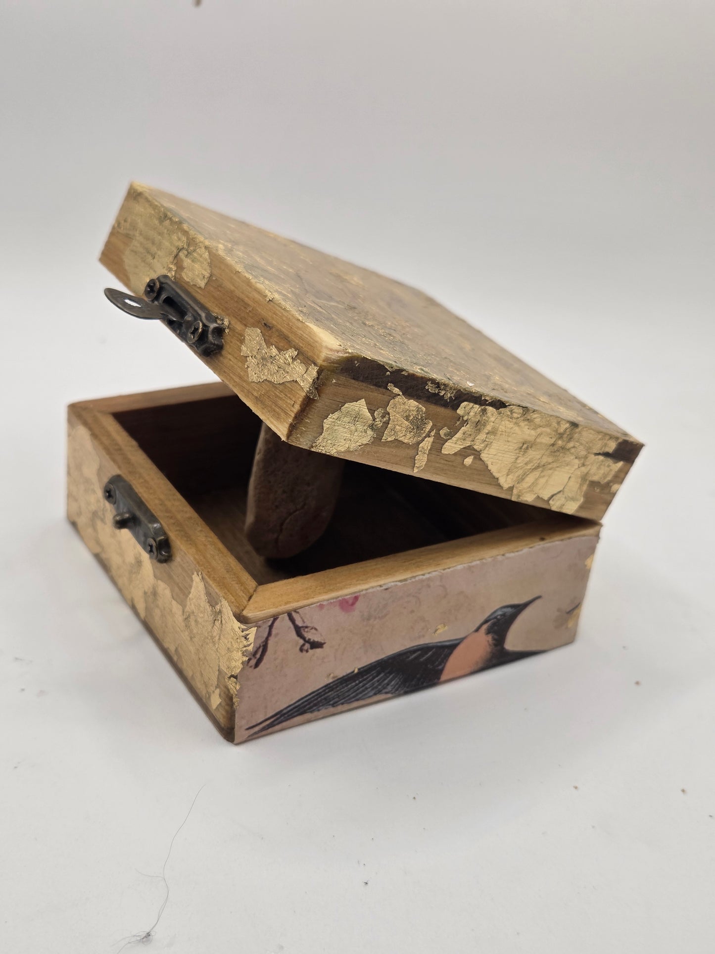 Gilded Garden trinket box